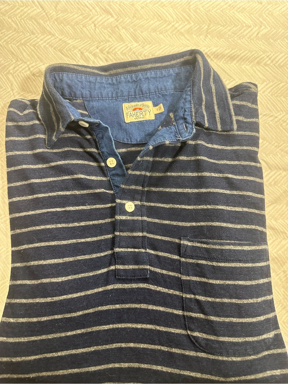Faherty Navy and Light Gray Striped long-sleeve Polo size Small